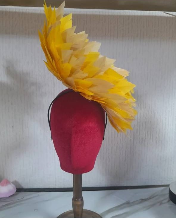 Golden Feather Crescent
